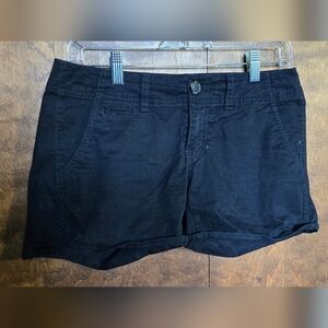 American Eagle Women's Black Stretchy Mid Rise Shortie Shorts